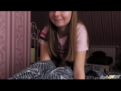 ❤️ Blondie ດູດ BFF ຂອງນາງຢ່າງເລິກເຊິ່ງແລະໄດ້ຮັບຄວາມຫມັ້ນຢູ່ໃນປາກຂອງນາງ ❤️❌ ໜັງໂປ້ ຢູ່ທີ່ພວກເຮົາ lo.pornochaturbate.ru% ❌❤